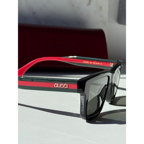 NEW Gucci GG1869S Black Squared Sunglasses $515